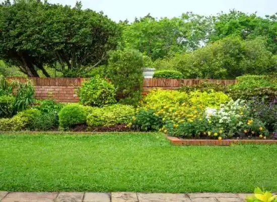 landscaping services Toomsuba